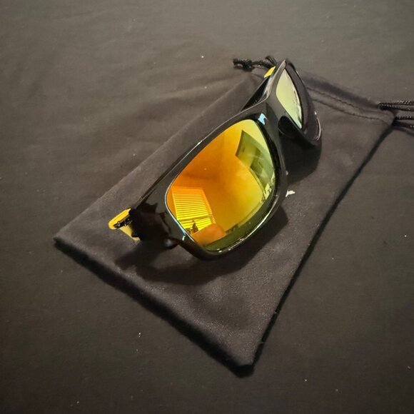 Oakley Jupiter Mens Sunglasses Gold Reflective Lenses - Picture 9 of 9